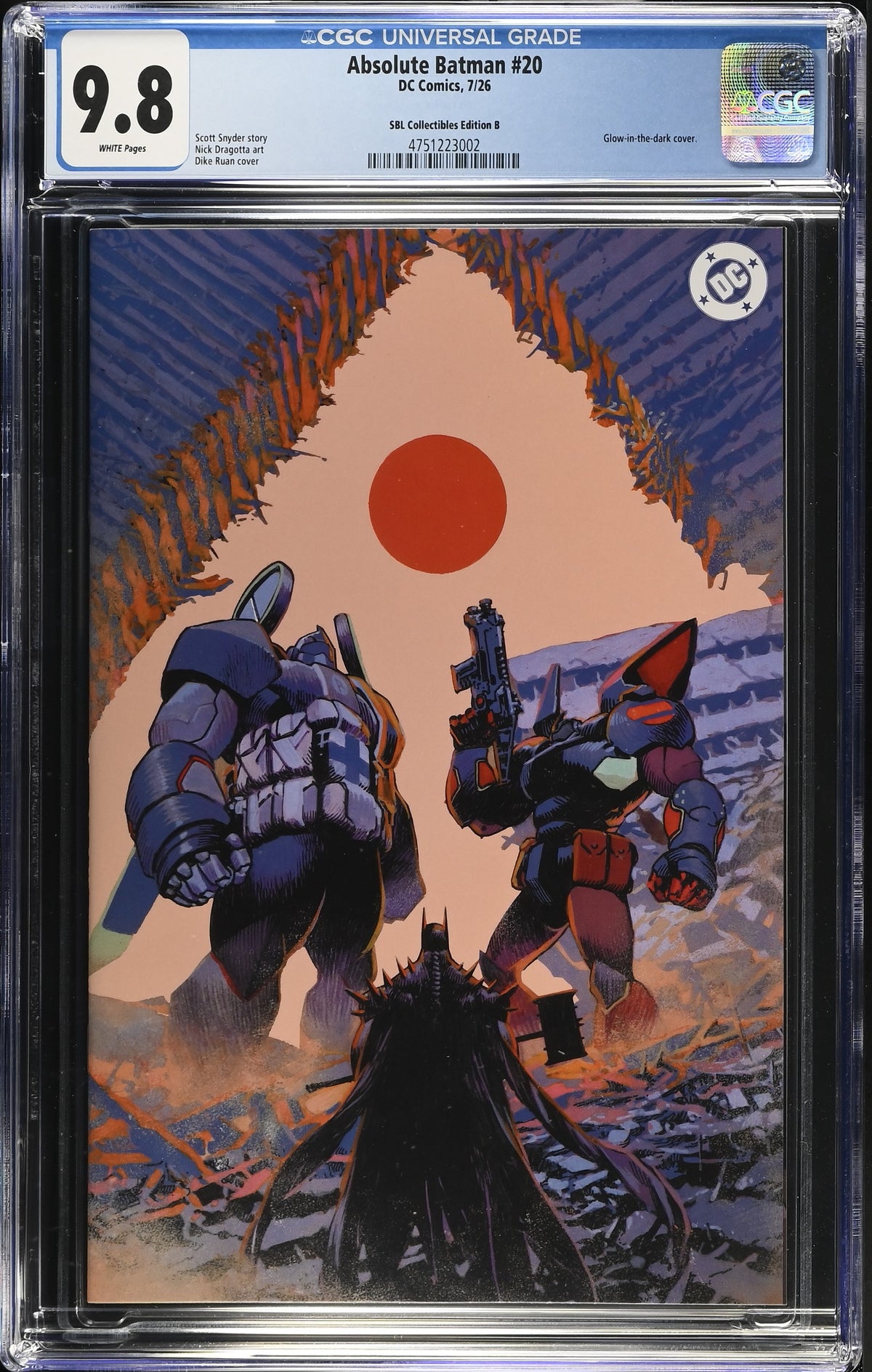 CGC 9.8 - ABSOLUTE BATMAN #20 EXCLUSIVE GLOW IN THE DARK -Dike Ruan - Ltd 1000